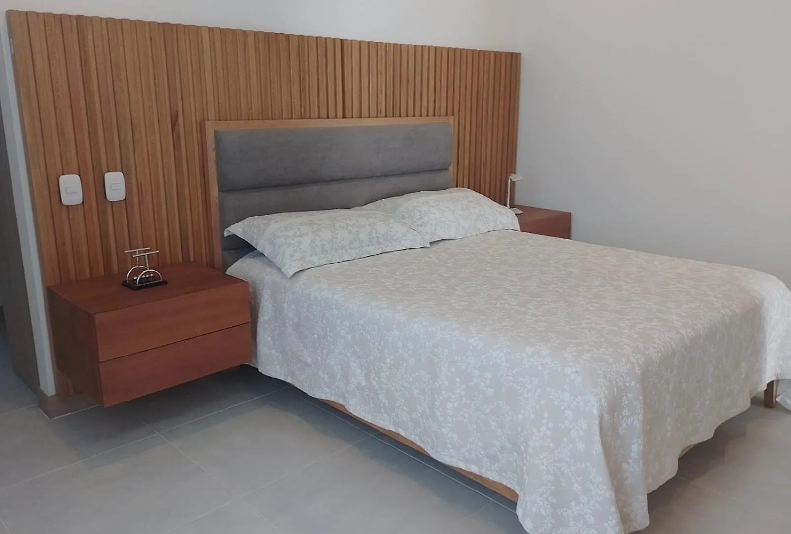 Portus 903 Hotell Cali 0*,